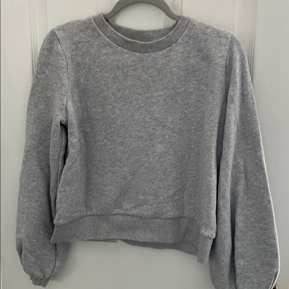 A new day balloon sleeve sweatshirt